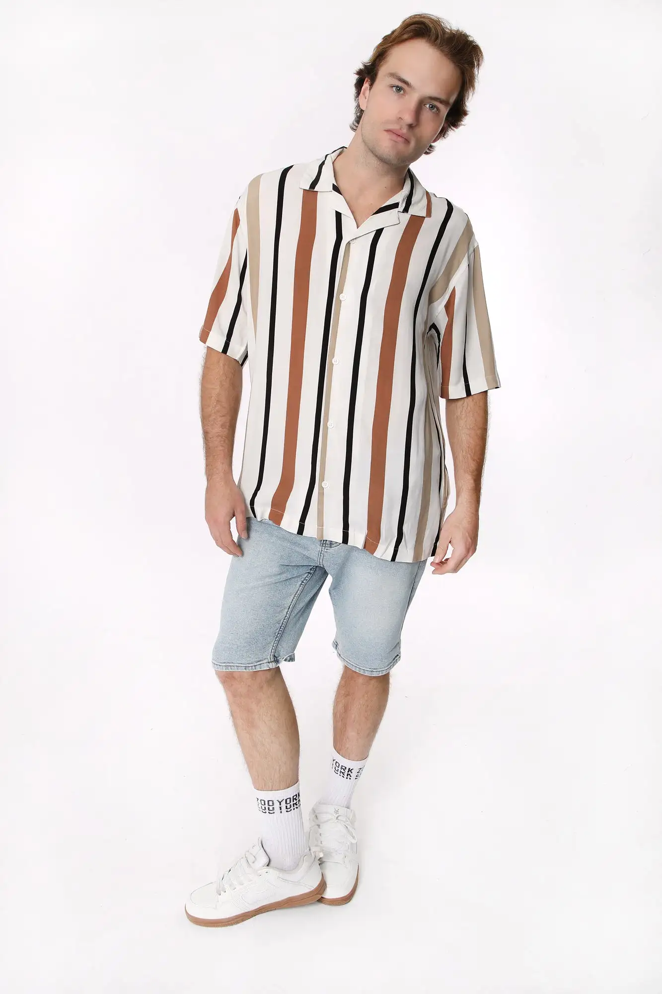 Amnesia Mens Striped Rayon Button-Up