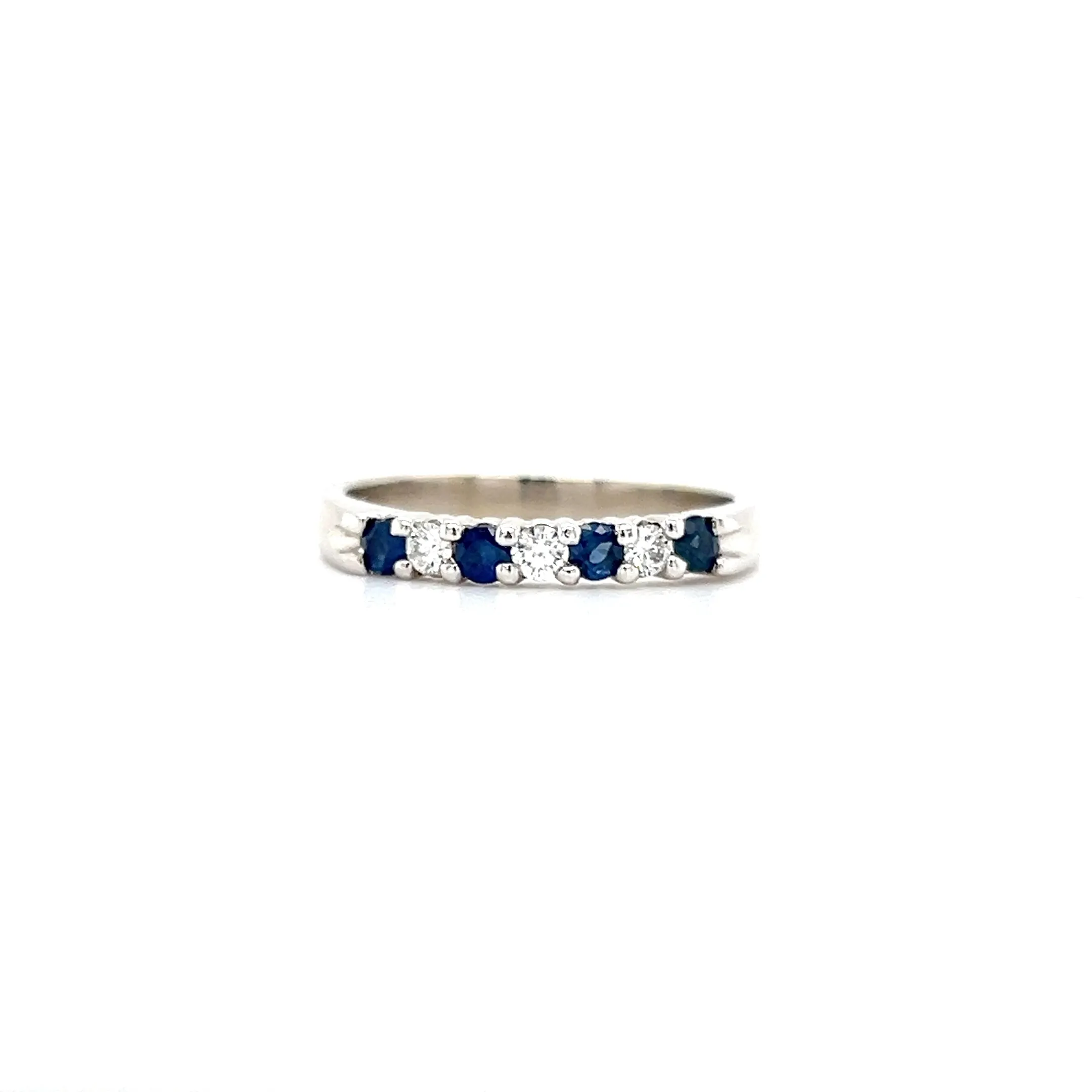 Blue Sapphire Ring with 0.12ctw of Diamonds in 14K White Gold