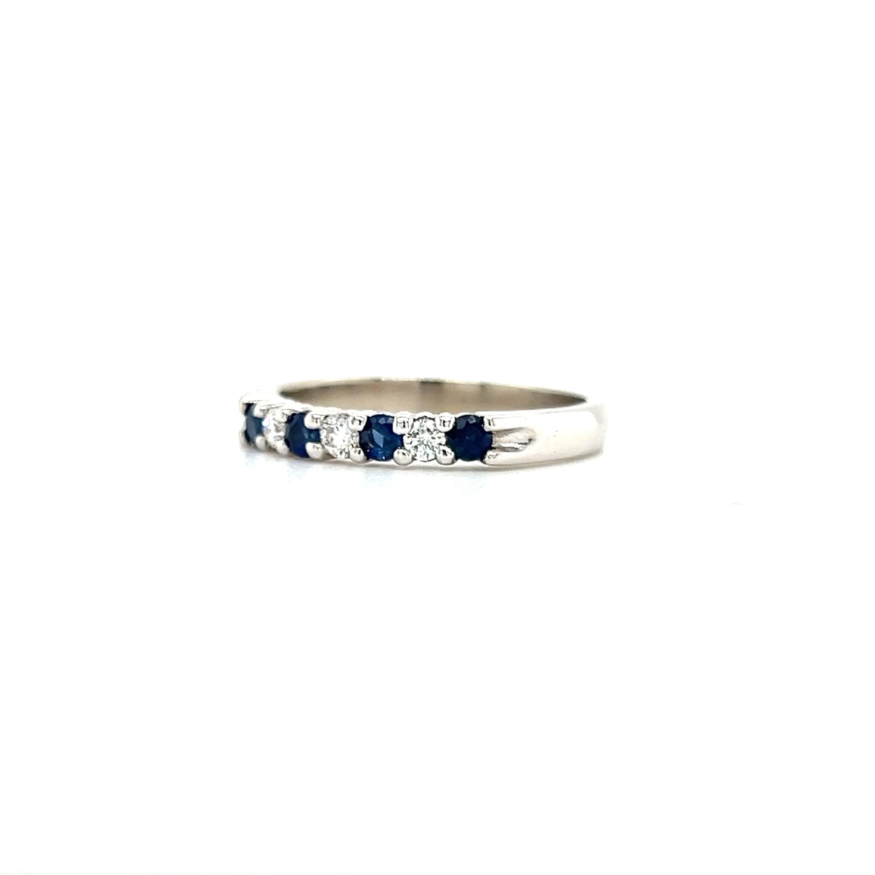 Blue Sapphire Ring with 0.12ctw of Diamonds in 14K White Gold