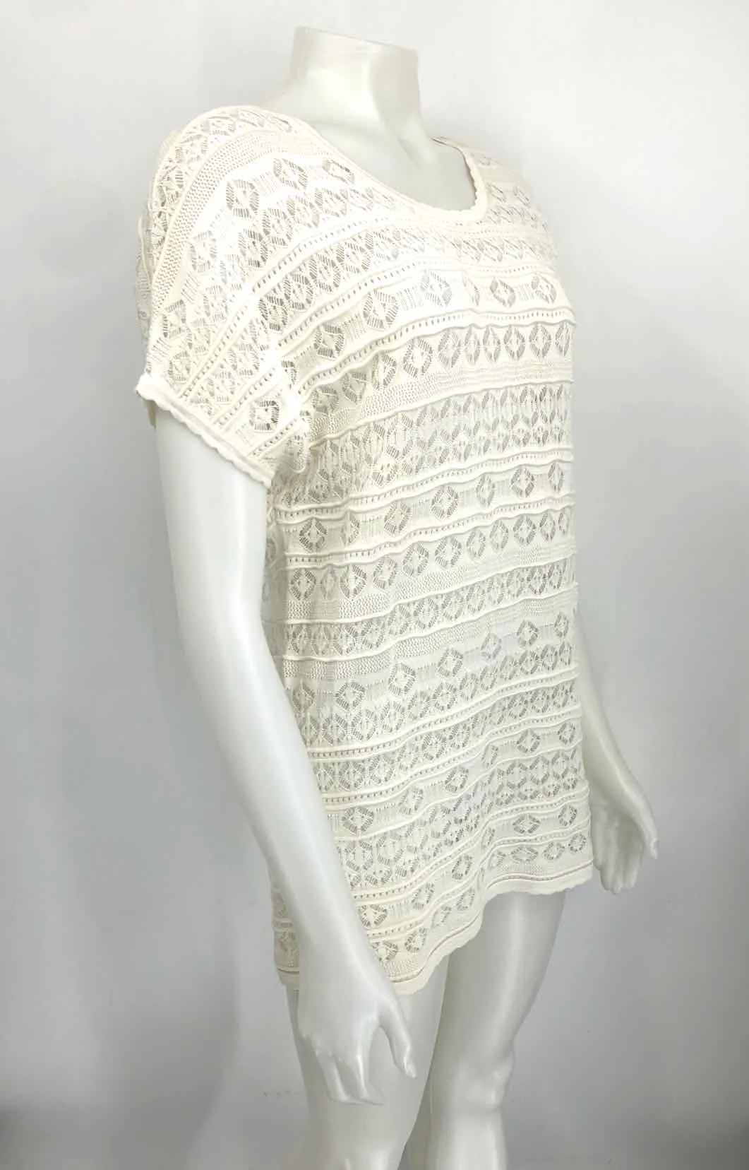 DVF - DIANE VON FURSTENBERG White Crochet Sheer Size MEDIUM (M) Top