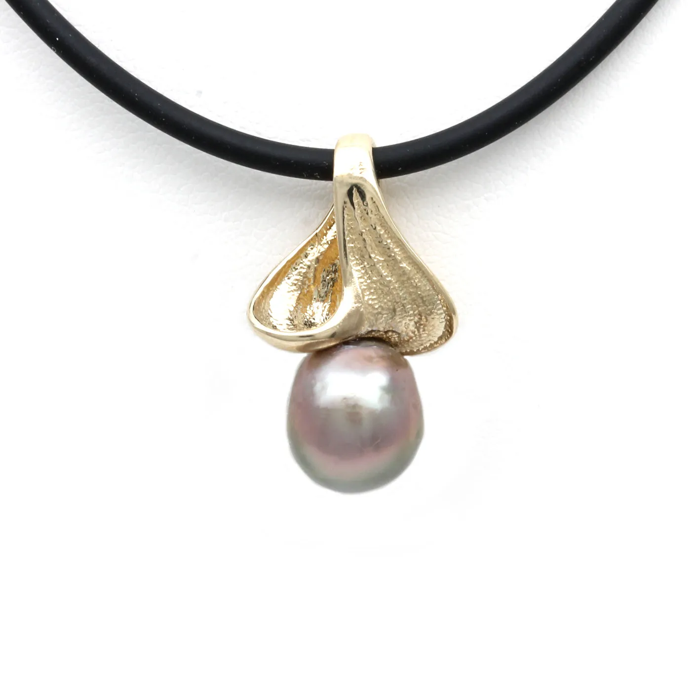 Pink/Green Pearl on Waves 14K Gold Pendant